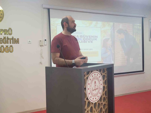 Vezirköprü ve Havza'da okul bahçe görevlilerine güvenlik eğitimi verildi