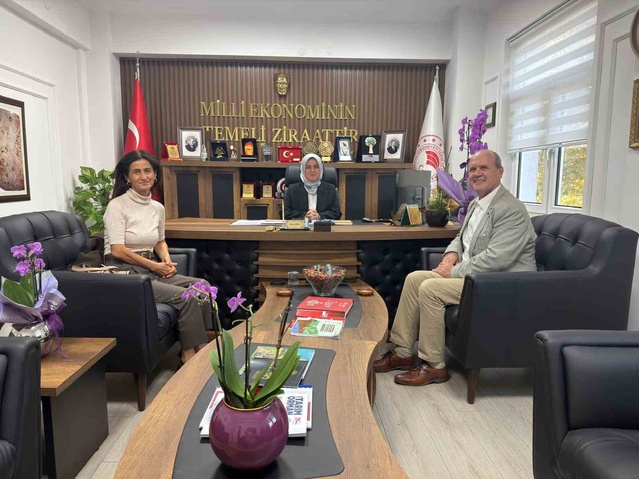 DAGEM Müdürü Kekeçoğlu, Düzce Tarım İl Müdürü Uzun'u arıcılık için ziyaret etti