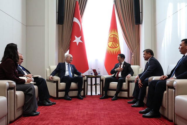 TBMM Başkanı Kurtulmuş, Bişkek'te Kırgız mevkidaşıyla TÜRKPA Genel Kurulu'nda görüştü