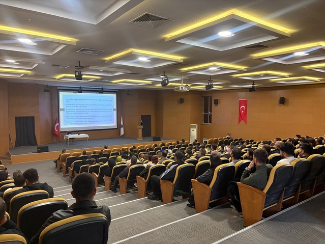 Emniyet, Van'da 166 okul bahçe görevlisine okul güvenliği eğitimi verdi