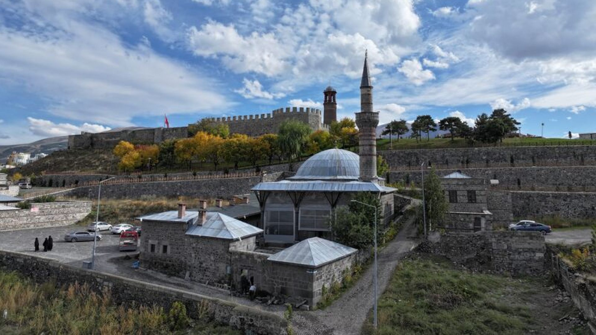 Erzurum'un 325 yıllık manevi mirası restore ediliyor