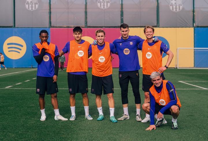 Barcelona'nın Galatasaray maçı kadrosu belli oldu! 4 yıldız yer almadı...
