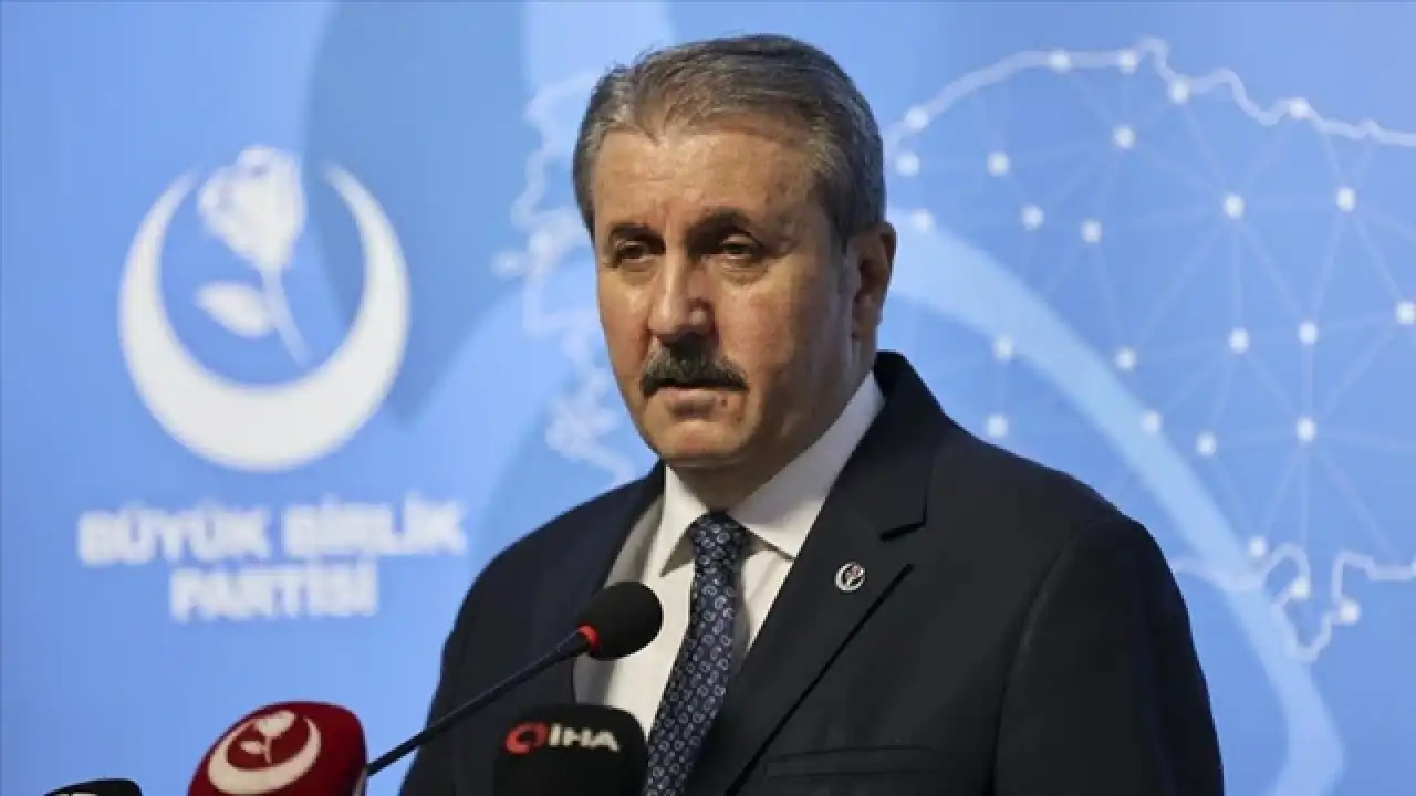 Destici, Aliya İzzetbegoviç'i vefatının 23. yıl dönümünde andı
