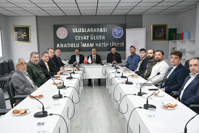 Eskişehir'de uluslararası öğrenciler için 2026-2027 eğitim planı masaya yatırıldı