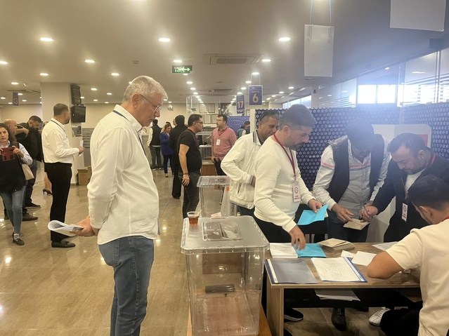 Aydın Nazilli'de Ticaret Odası seçimi öncesi güvenlik tartışması arbedeye dönüştü