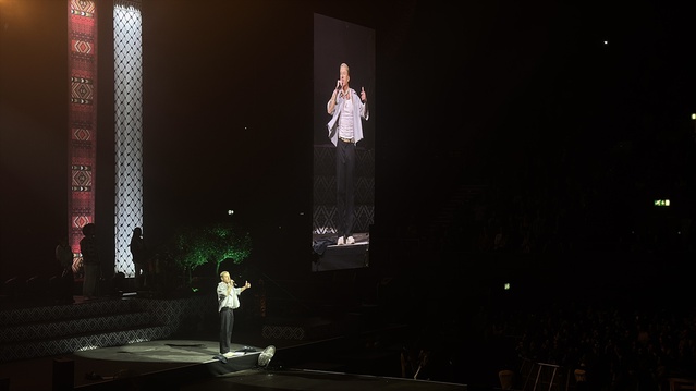 Macklemore Londra'da Filistin için sahnede: Gazze'deki çocuklar hepimizin çocuğu