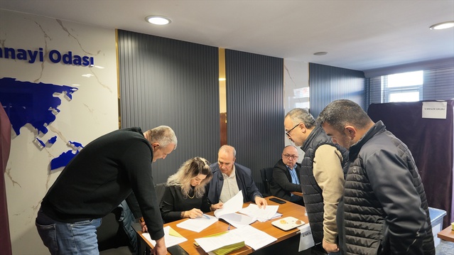 TTSO seçiminde 364 üye ve firma oy kullandı, Davut Efe yeniden başkan seçildi