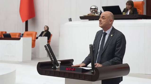 Özlale, Bakan Bolat'a 2023 tablosundaki 6 milyon 327 bin 410 fon payını sordu