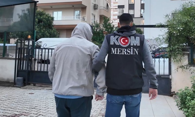 Mersin'de 42 şüphelinin gözaltına alındığı MESEM soruşturmasında 12 kişi tutuklandı