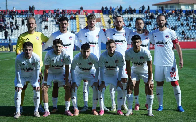Kırıkkale FK yönetimi, beraberlik sonrası her futbolcuya 71 bin TL ceza kesti