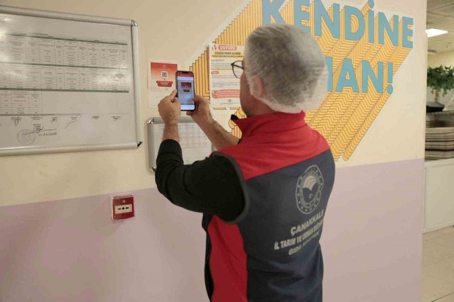 Çanakkale'de 11 KYK yurdunun yemekhaneleri İl Tarım ve Orman Müdürlüğünce denetlendi