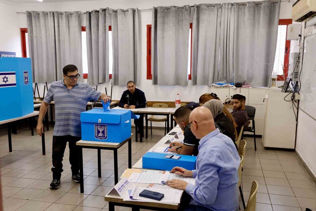 İsrail'de 7 Ekim 2023 sonrası ilk seçimde Netanyahu ile Eisenkot başa baş gidiyor