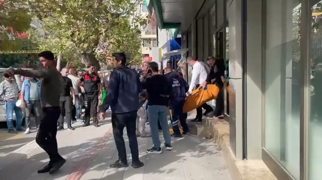 Bursa'da GSM bayisinde dehşet: Fatura tartışması çıkan şüpheli, hamile çalışanı tahrayla yaraladı