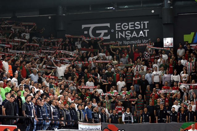 Karşıyaka-Fenerbahçe maçı biletlerine ilgi büyük, yalnız platin ve saha kenarı kaldı