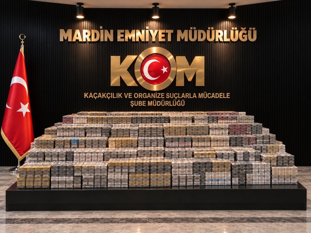 Mardin Midyat'ta kaçak sigara operasyonunda 12 bin 900 paket ele geçirildi