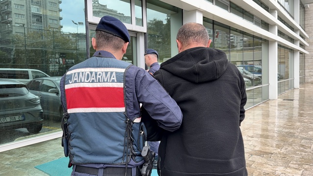 Jandarma, Samsun İlkadım'da 30 bin lira ve 20 gram altın çalan Okan K.'yi gözaltına aldı