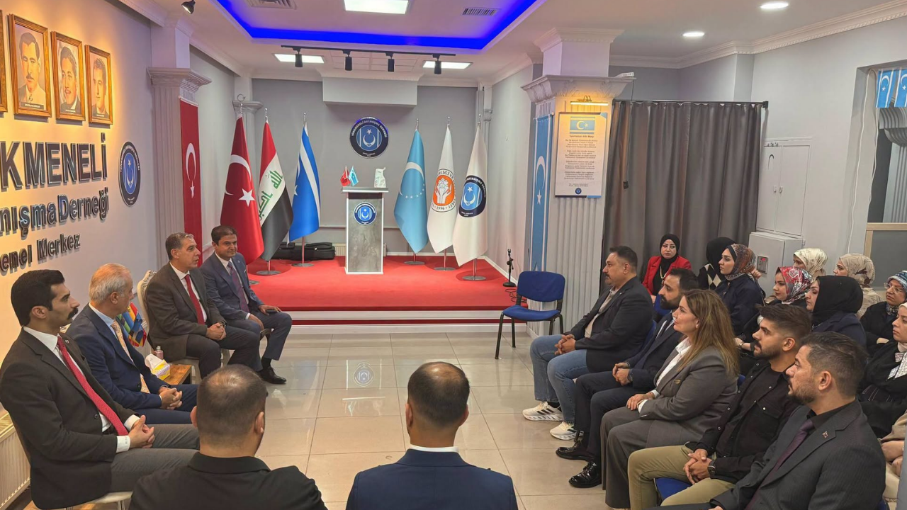 Ankara’da eğitim alan Türkmen öğretmenlerden dayanışma derneğine ziyaret