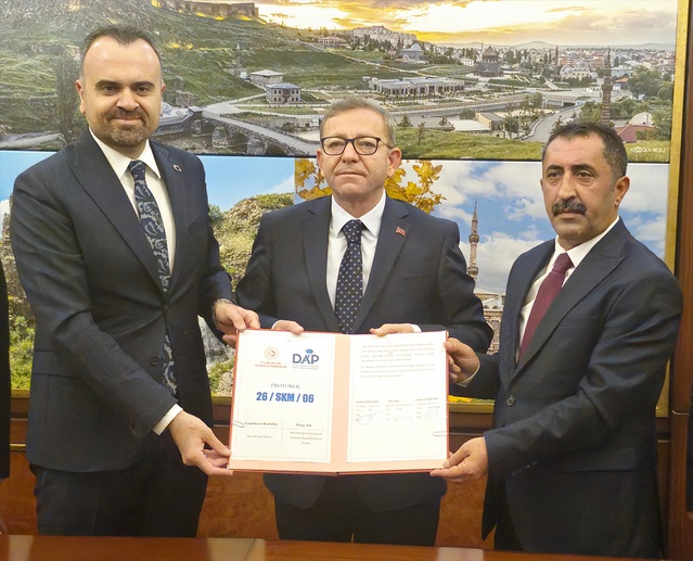 Kars'ta atıl Mazlum Ağa Hamamı 27 milyon liralık protokolle ayağa kaldırılacak