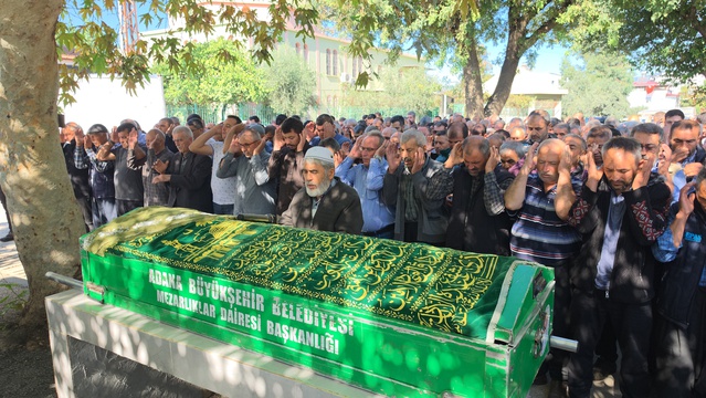 Arkadaşlık isteğini reddettiği kişi tarafından öldürülen Sevda toprağa verildi