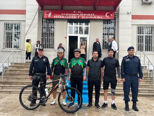 Edirne Uzunköprü'de Gazze ve Doğu Türkistan için pedal çevrildi, tur sona erdi