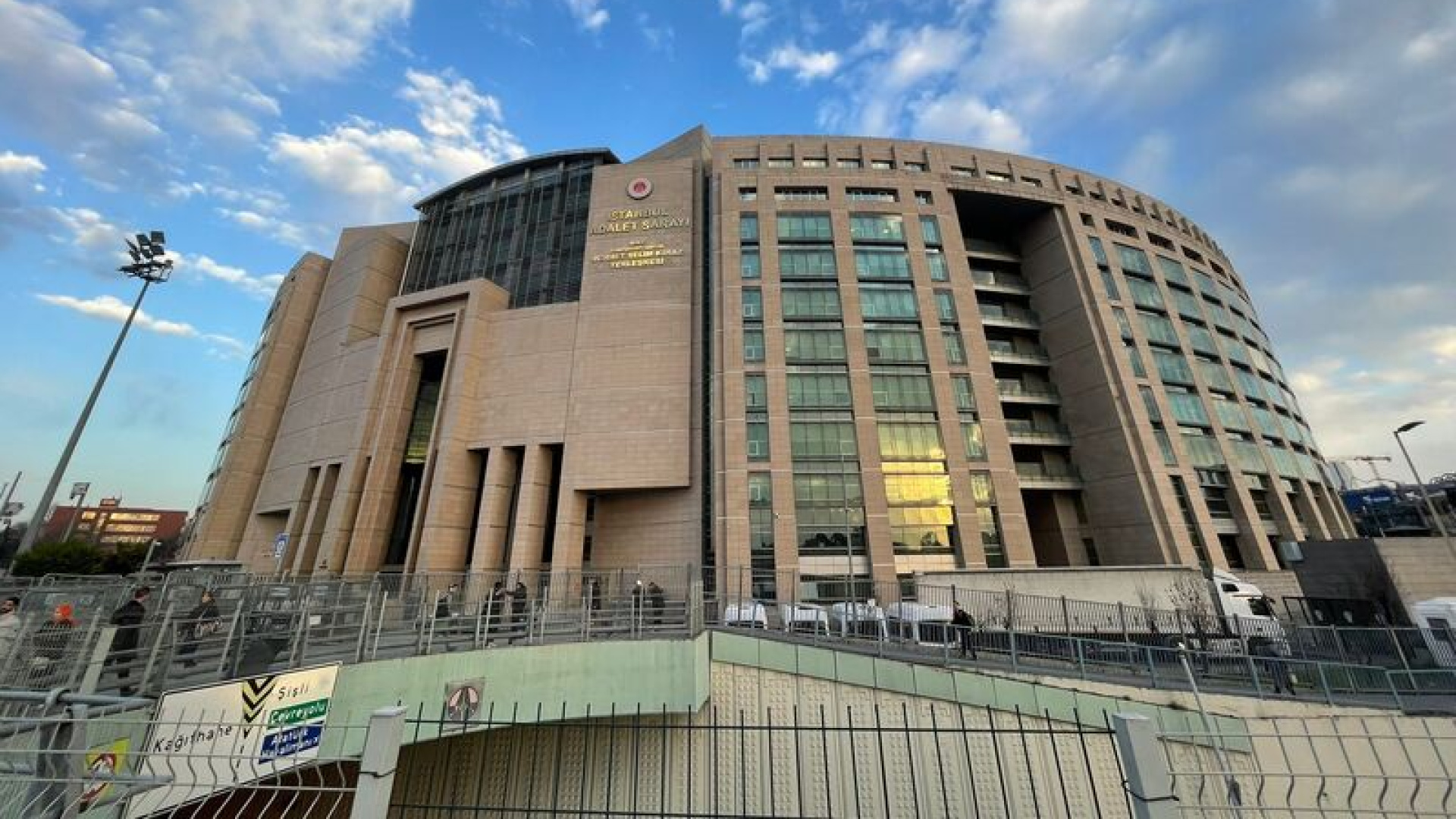 Sarıgül soruşturmasında 10 gözaltı daha
