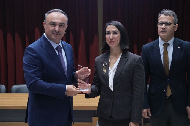 Tekirdağ'da bağcılık sempozyumunda TAGEM yetkilisi iklim değişikliğine dikkati çekti