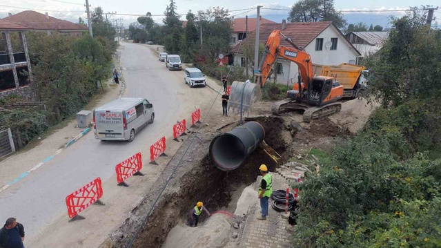 Düzce Belediyesi içme suyu şebekesinin 43 kilometrelik bölümünü yeniledi