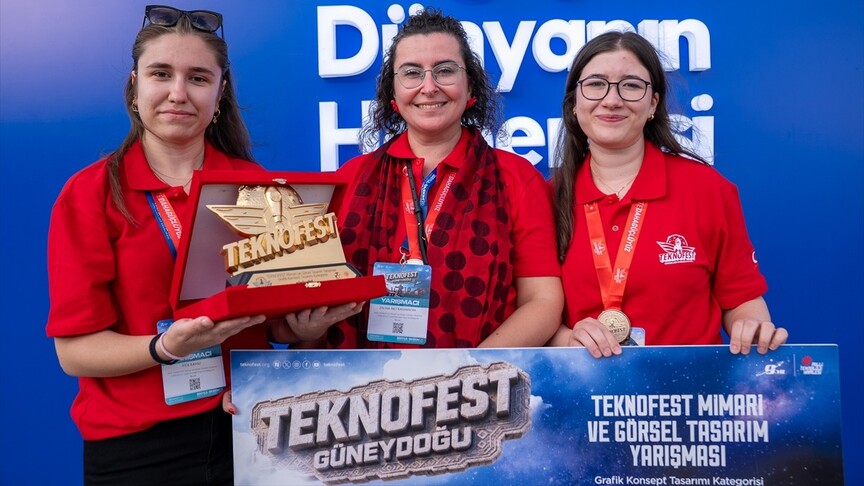 Güneydoğu figürlerini tasarım dilleriyle birleştiren öğrenciler TEKNOFEST yarışmasında birinci oldu