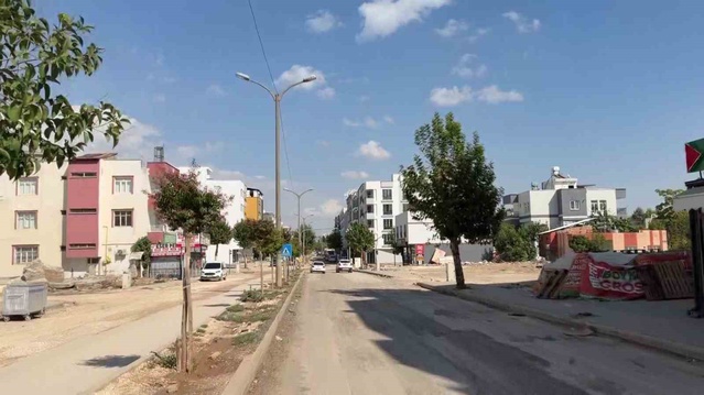 Adıyaman'da 3 yıl sonra aynı güzergahlar yeniden yükselen binalarla değişti