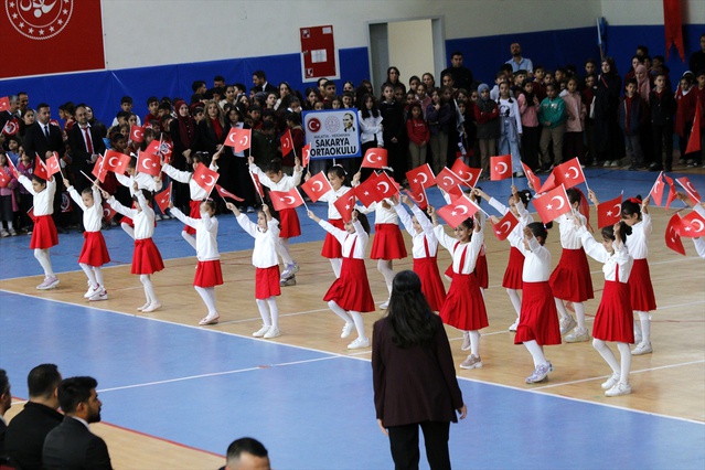 Malatya'nın 4 ilçesinde Cumhuriyet Bayramı'nın 103. yıl dönümü törenlerle kutlandı