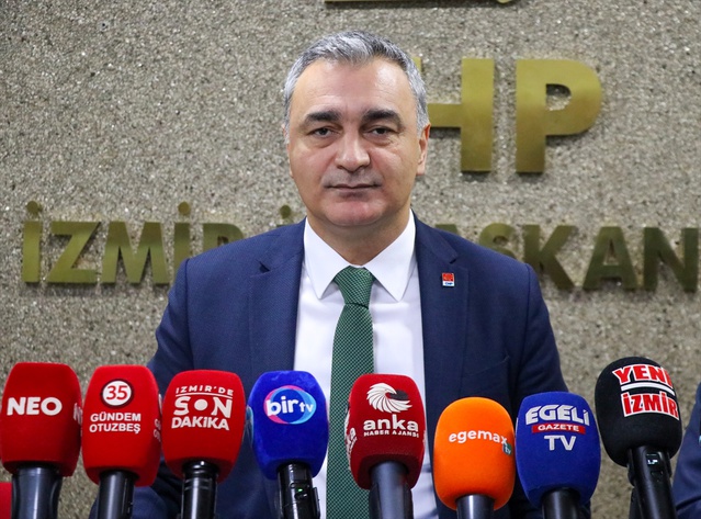 CHP'li Sarı yerel yönetim operasyonları sonrası muhalefete birlik çağrısı yaptı