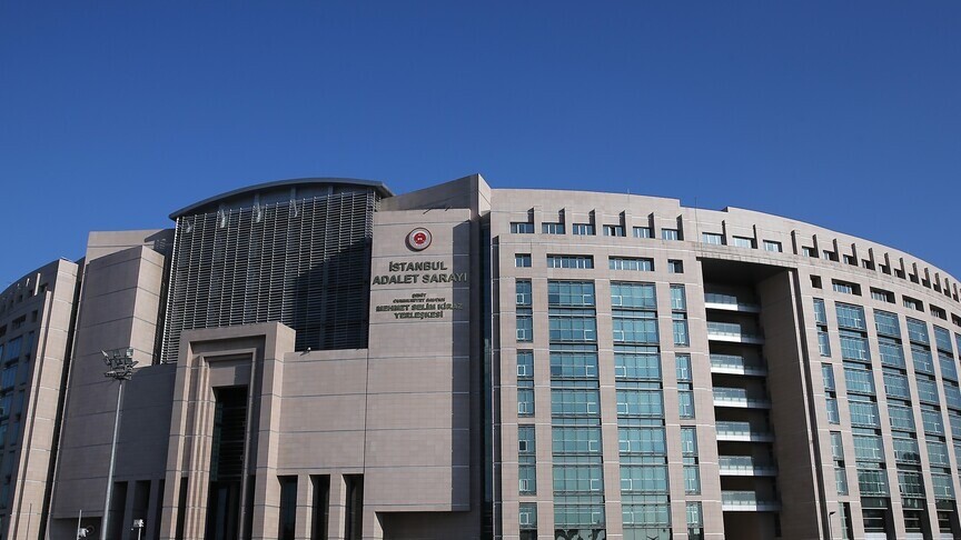 İstanbul'daki kara para aklama soruşturmasında yakalanan 8 şüpheli adliyede
