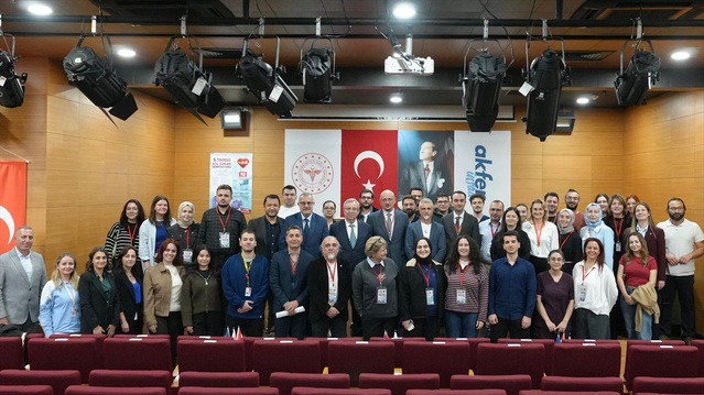 Tekirdağ'da 6. Acil Günleri Sempozyumu'nda son sözü İl Sağlık Müdürü Onar söyledi