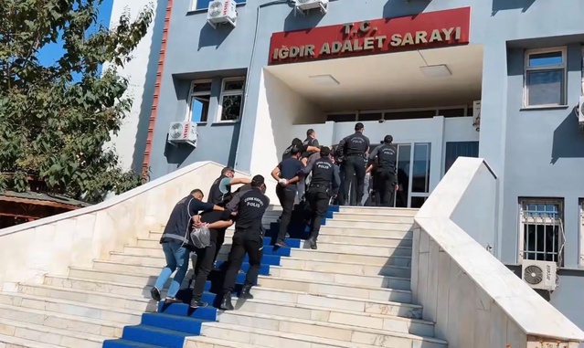 Iğdır'da 27 günlük çalışmada aranan 46 kişi yakalandı, 39'u tutuklandı