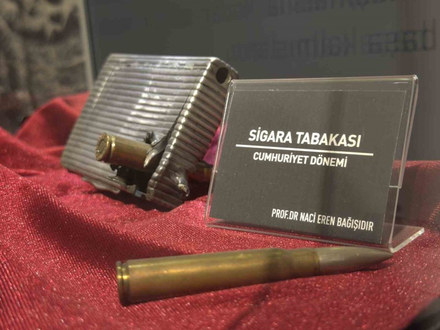 Kütahya Simav'daki Kent Müzesi, 1926'dan kalma okul binasında ziyaretçi ağırlıyor