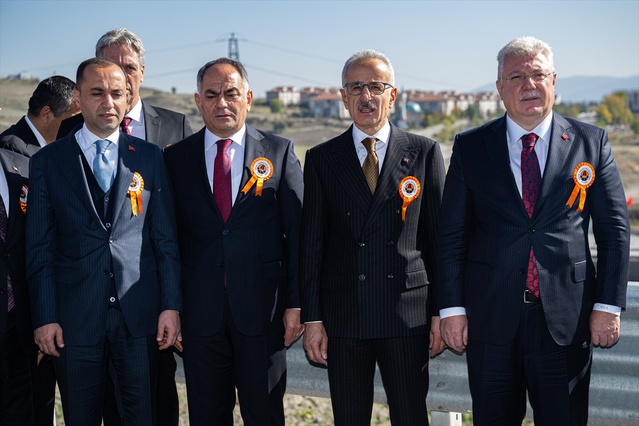 Uraloğlu Çankırı'da Korgun-Kurşunlu yolunu açtı, seyahat 45 dakikadan 24'e indi