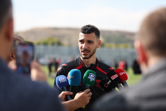 Ekenler Beton Sivasspor'da transfer tahtası kapalı, Taşdemir kadroyla plan yapıyor