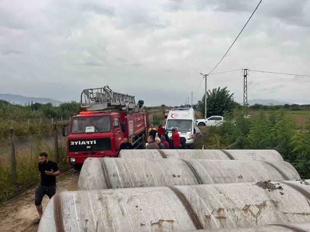 Aydın İncirliova'da kanalizasyon kazısında toprak altında kalan işçi yaşamını yitirdi