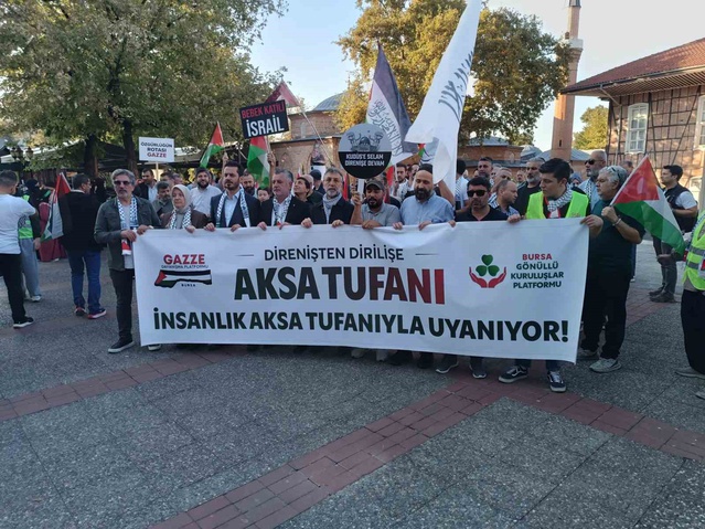 Bursa'da Filistin'e destek yürüyüşüne çok sayıda vatandaş katıldı