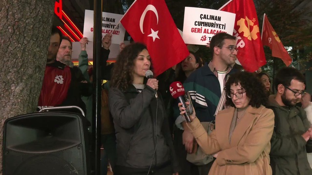Banu Ünver, TKP'nin Ankara yürüyüşünde Cumhuriyet için mücadele çağrısı yaptı