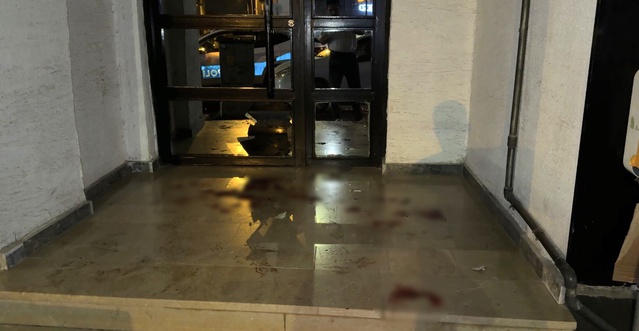 Eskişehir Odunpazarı'nda camla ağır yaralanan alkollü kişi hastaneye kaldırıldı