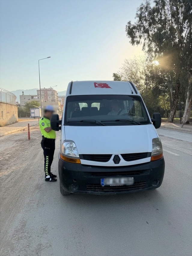 Adana Kozan'da güven uygulaması 4 firari hükümlünün yakalanmasını sağladı