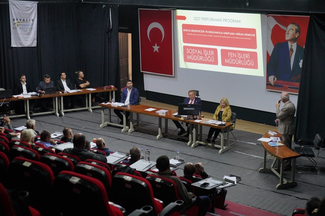 Ayvalık Belediyesi'nin 2027 bütçesi 3 milyar 100 milyon TL olarak kabul edildi