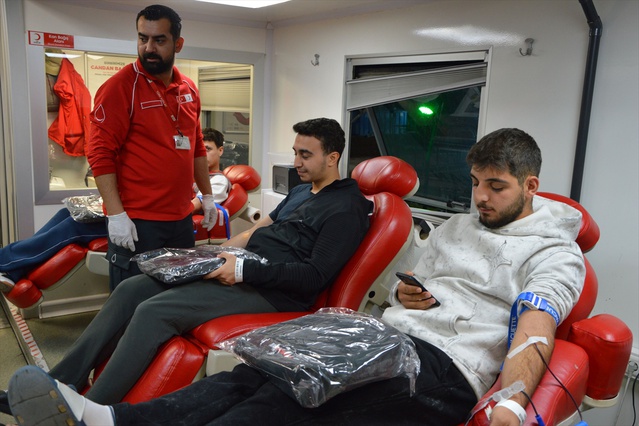 Samsun Havza'da KYK yurdundaki kan bağışında öğrencilerden 66 ünite kan toplandı