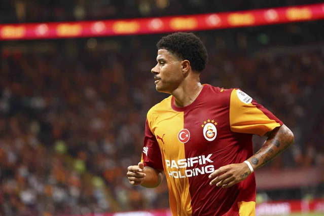 Gabriel Sara, Konyaspor deplasmanında 100. resmi Galatasaray maçına çıkabilir