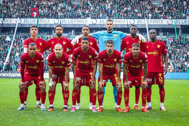 Göztepe Kocaelispor'u 2-1 yenip puanını 9'a çıkararak 13. sıraya yükseldi