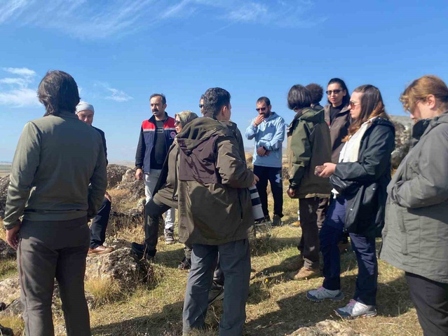 Bitlis Adilcevaz'da Arin Gölü için düzenlenen revize çalıştayına 3 üniversite katıldı