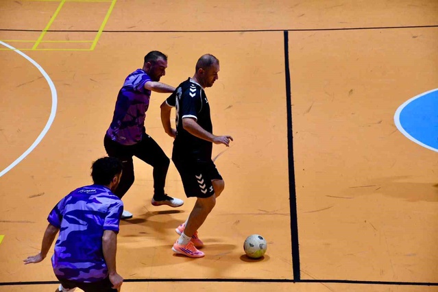 Afyonkarahisar'da Kamu Spor Oyunları futsalda Çobanlar MEB şampiyon oldu
