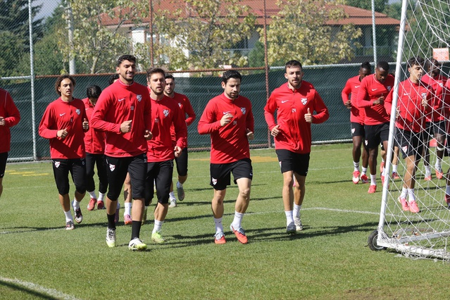 Boluspor, 10 Ekim'deki Antalyaspor maçı öncesi Karaçayır'da antrenman yaptı