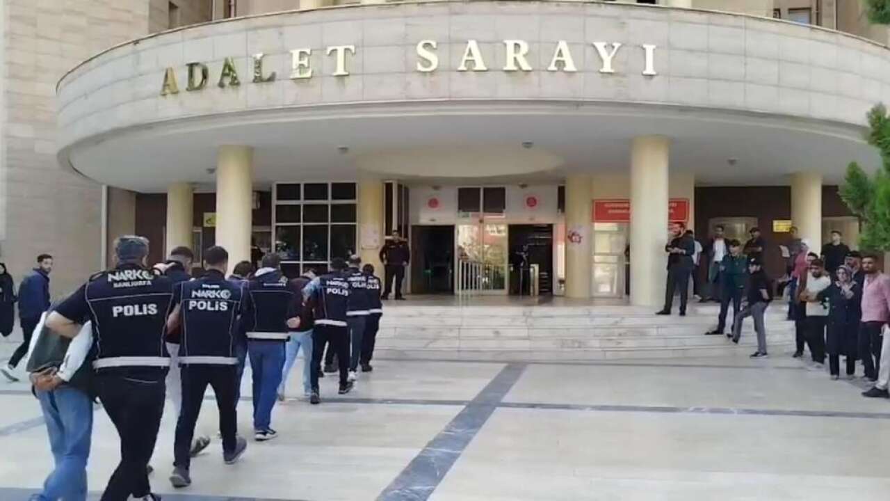 Uyuşturucu operasyonunda 16 şüpheli adliyeye sevk edildi
